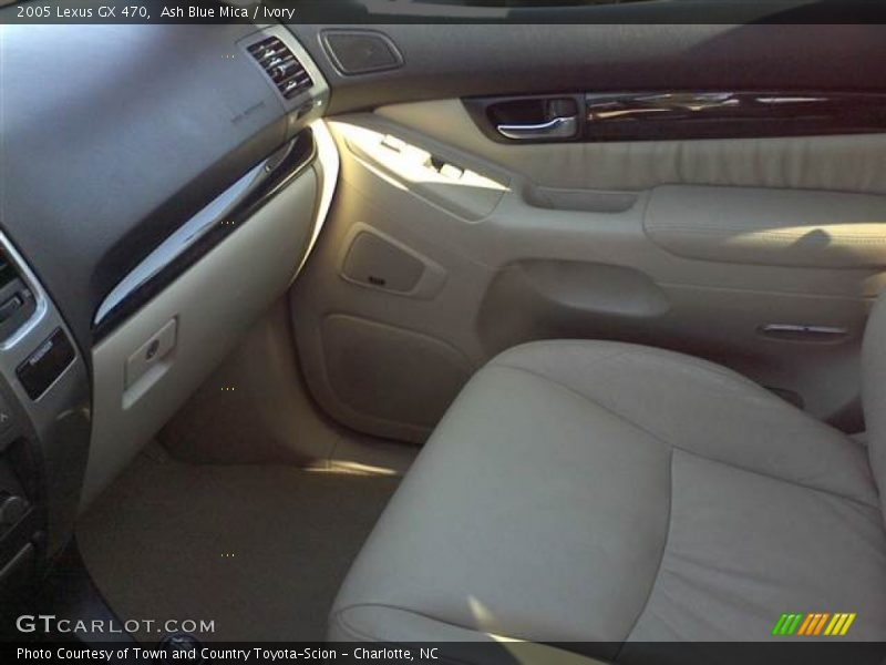 Ash Blue Mica / Ivory 2005 Lexus GX 470