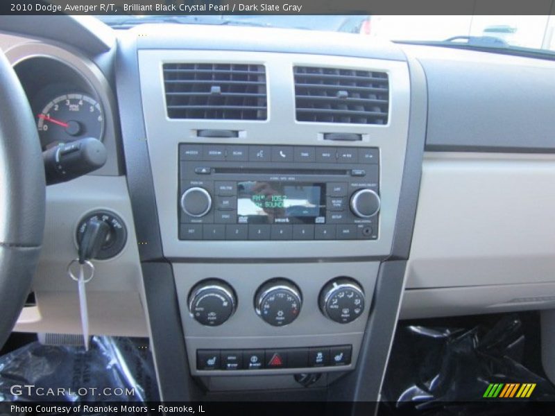 Controls of 2010 Avenger R/T
