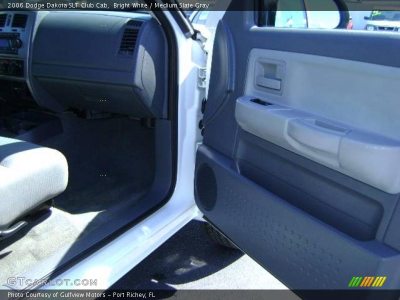 Bright White / Medium Slate Gray 2006 Dodge Dakota SLT Club Cab