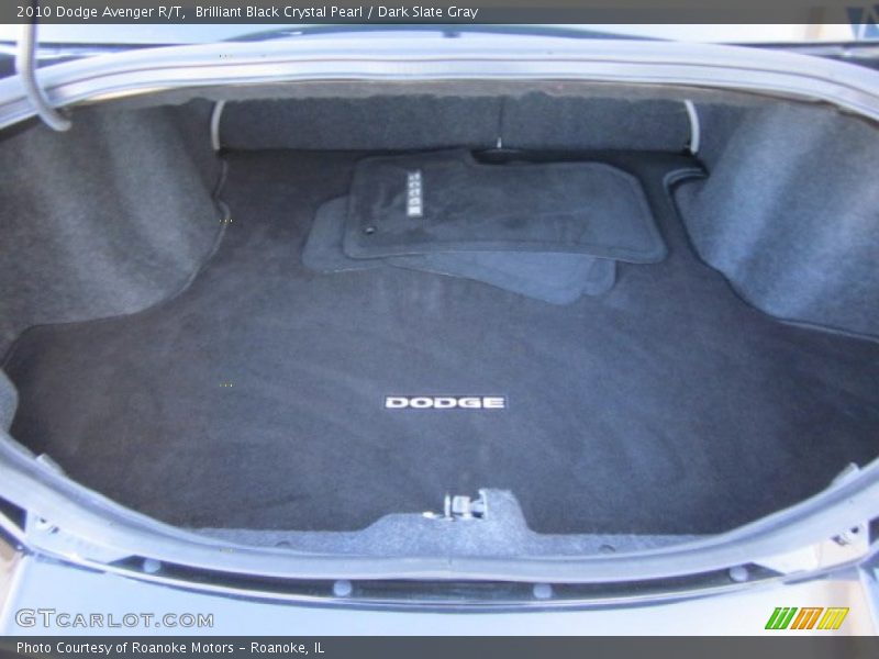  2010 Avenger R/T Trunk