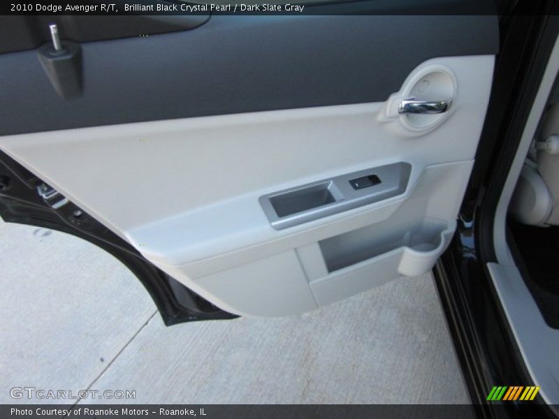 Door Panel of 2010 Avenger R/T