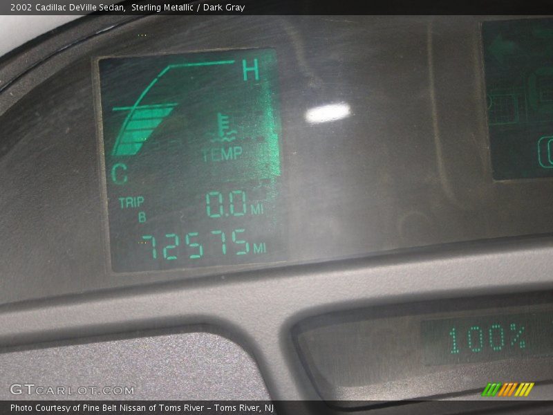 Sterling Metallic / Dark Gray 2002 Cadillac DeVille Sedan