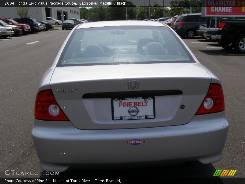 Satin Silver Metallic / Black 2004 Honda Civic Value Package Coupe
