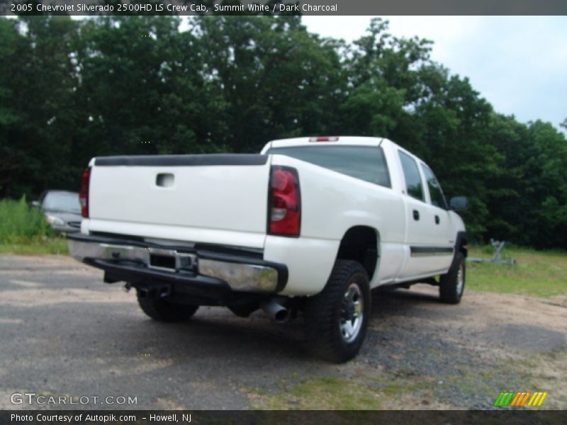Summit White / Dark Charcoal 2005 Chevrolet Silverado 2500HD LS Crew Cab