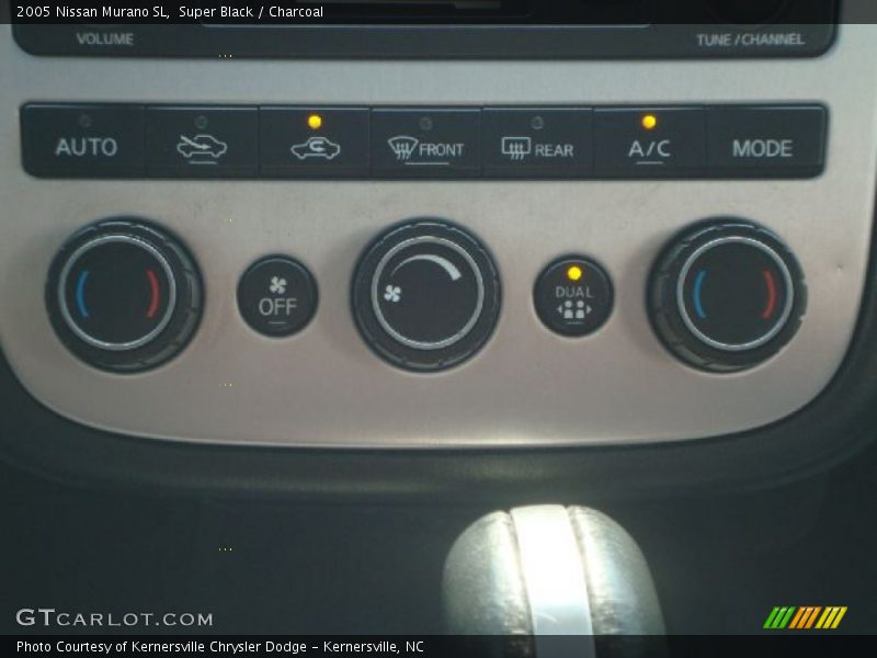 Super Black / Charcoal 2005 Nissan Murano SL