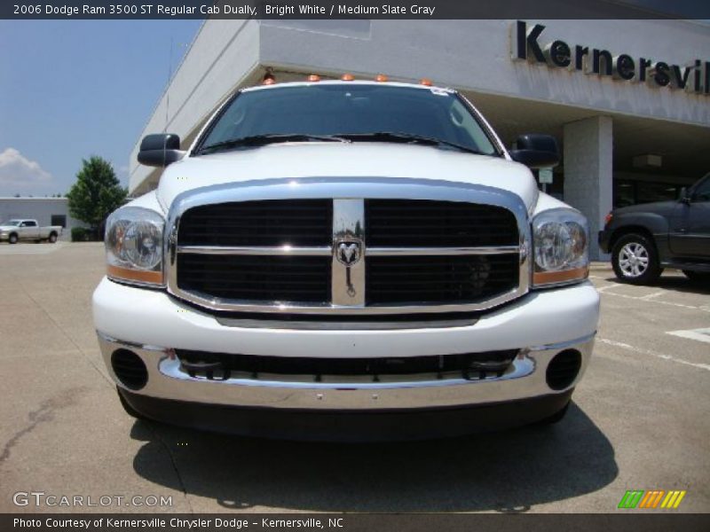 Bright White / Medium Slate Gray 2006 Dodge Ram 3500 ST Regular Cab Dually