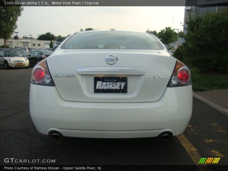 Winter Frost Pearl / Charcoal 2009 Nissan Altima 2.5 SL