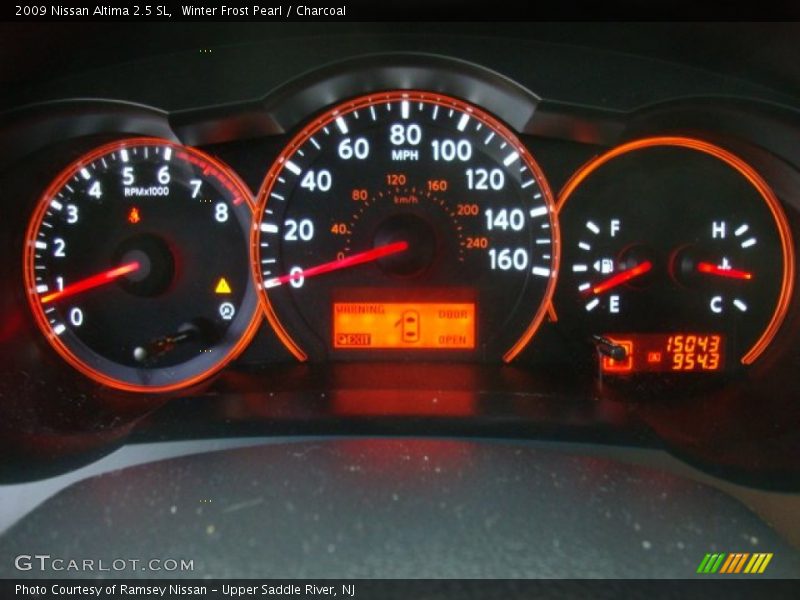 Winter Frost Pearl / Charcoal 2009 Nissan Altima 2.5 SL