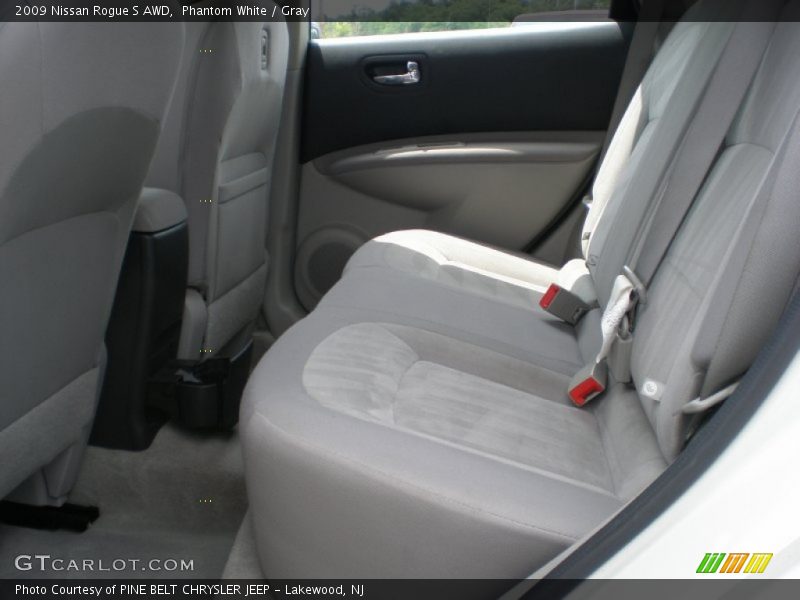 Phantom White / Gray 2009 Nissan Rogue S AWD