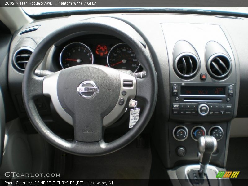 Phantom White / Gray 2009 Nissan Rogue S AWD