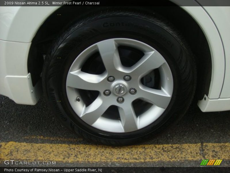 Winter Frost Pearl / Charcoal 2009 Nissan Altima 2.5 SL
