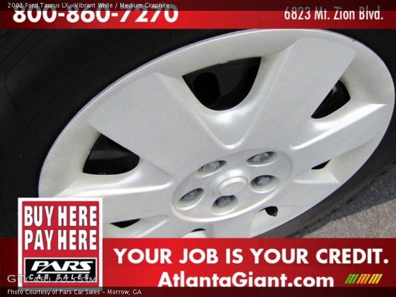 Vibrant White / Medium Graphite 2002 Ford Taurus LX