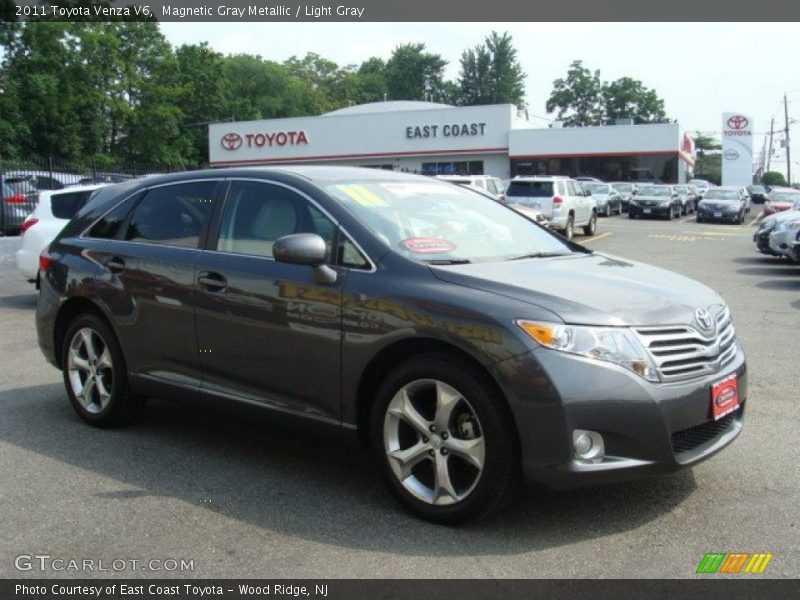 Magnetic Gray Metallic / Light Gray 2011 Toyota Venza V6
