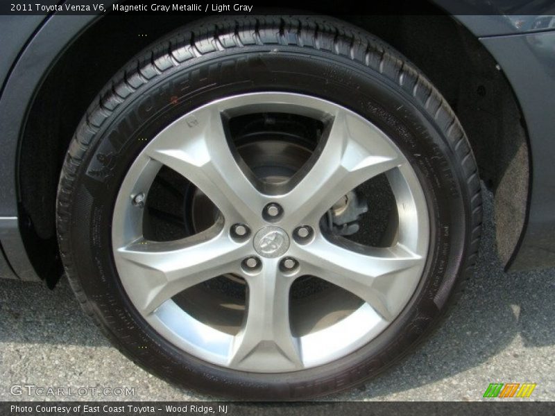 Magnetic Gray Metallic / Light Gray 2011 Toyota Venza V6