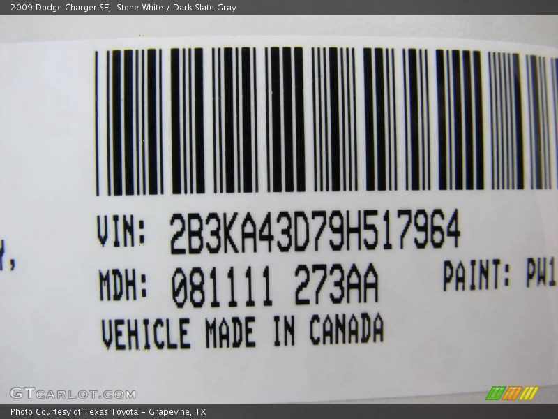 Stone White / Dark Slate Gray 2009 Dodge Charger SE