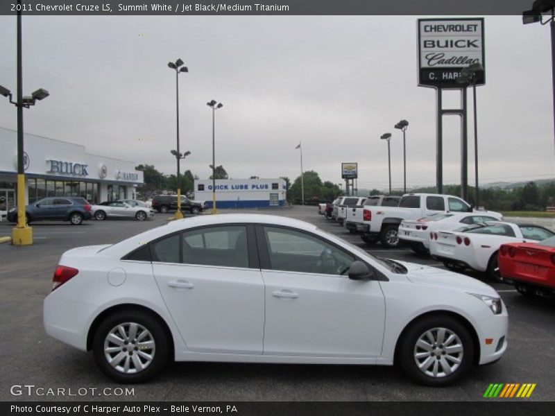 Summit White / Jet Black/Medium Titanium 2011 Chevrolet Cruze LS