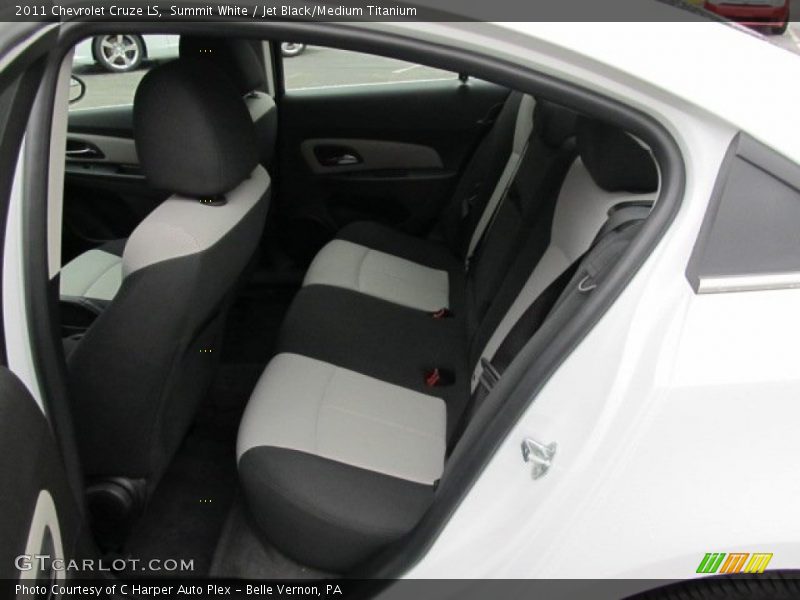 Summit White / Jet Black/Medium Titanium 2011 Chevrolet Cruze LS