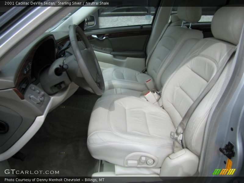 Sterling Silver / Neutral Shale 2001 Cadillac DeVille Sedan