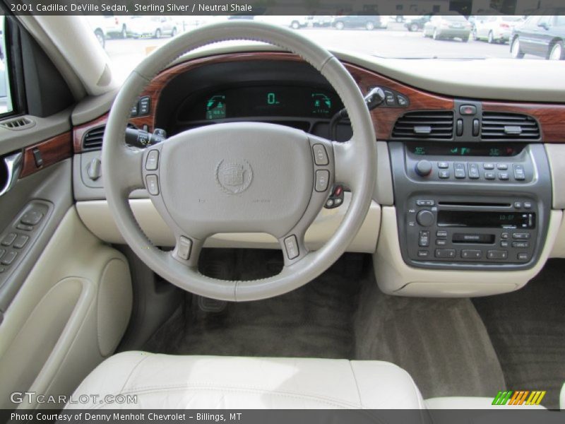 Sterling Silver / Neutral Shale 2001 Cadillac DeVille Sedan