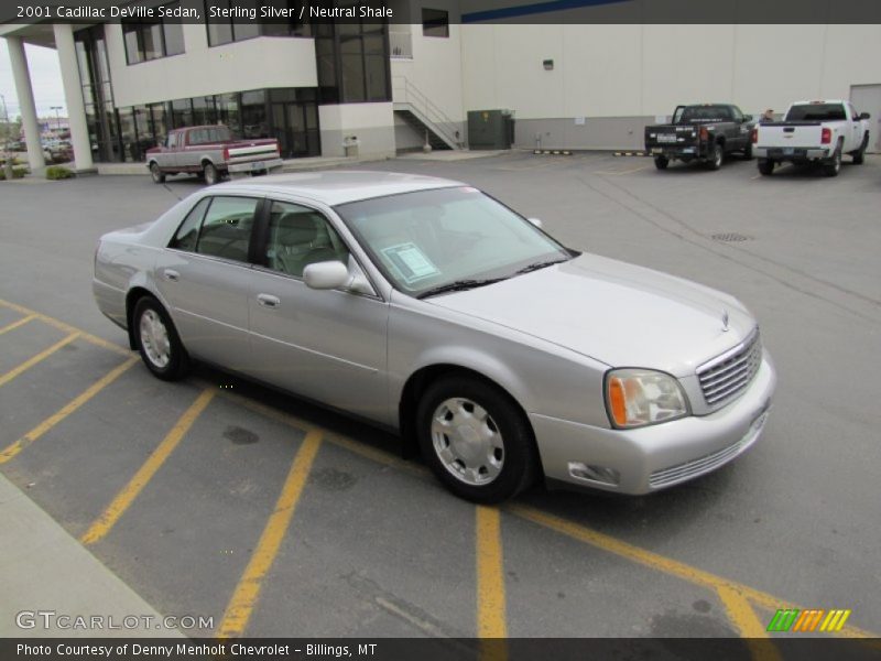 Sterling Silver / Neutral Shale 2001 Cadillac DeVille Sedan