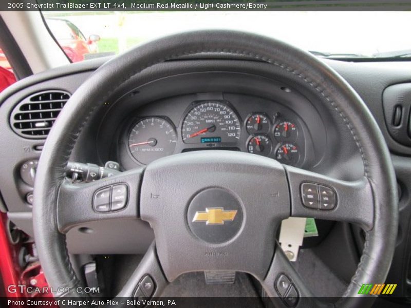  2005 TrailBlazer EXT LT 4x4 Steering Wheel