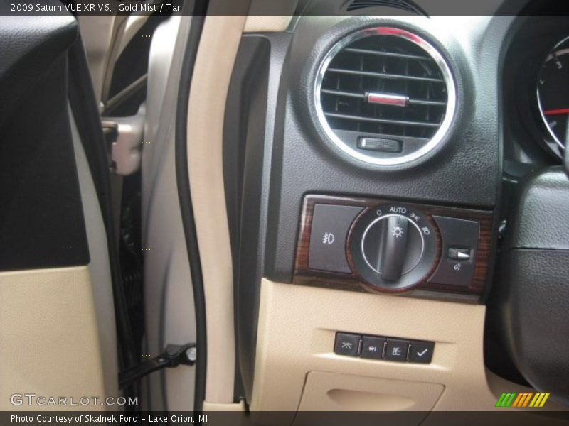 Gold Mist / Tan 2009 Saturn VUE XR V6