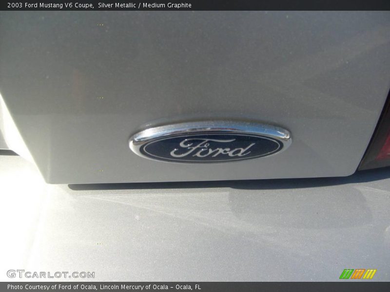 Silver Metallic / Medium Graphite 2003 Ford Mustang V6 Coupe