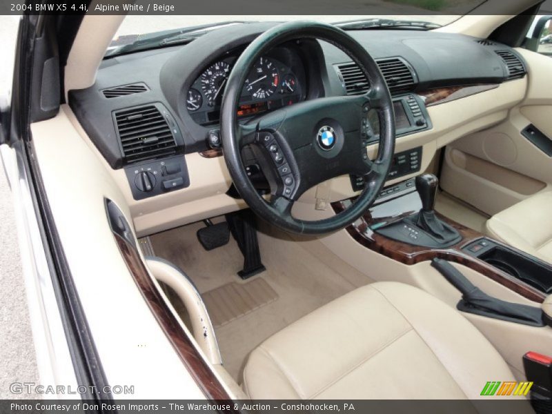Alpine White / Beige 2004 BMW X5 4.4i