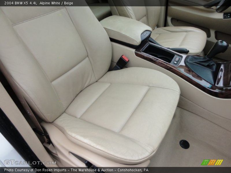Alpine White / Beige 2004 BMW X5 4.4i