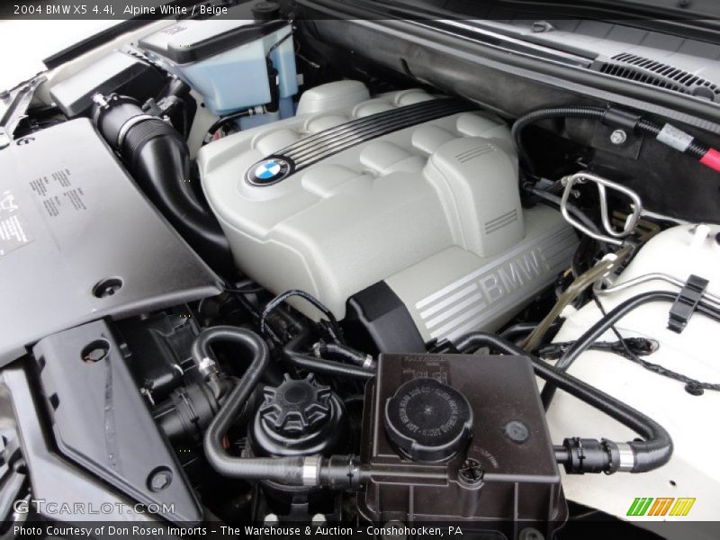 Alpine White / Beige 2004 BMW X5 4.4i