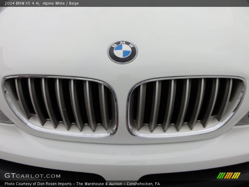 Alpine White / Beige 2004 BMW X5 4.4i