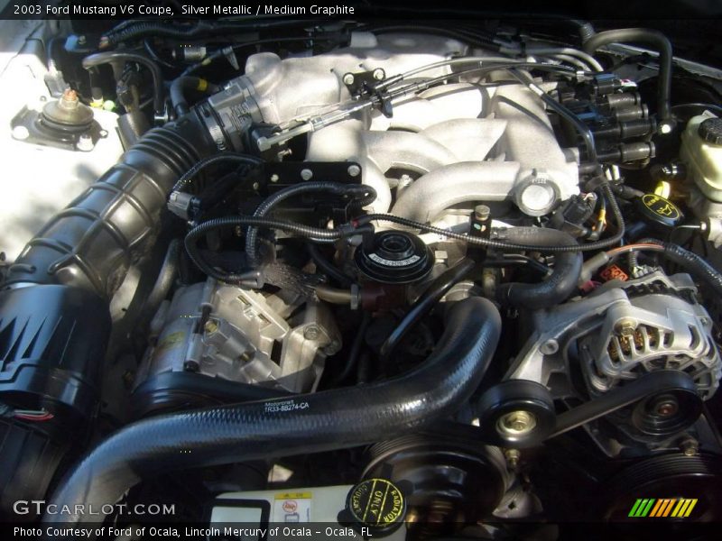 Silver Metallic / Medium Graphite 2003 Ford Mustang V6 Coupe