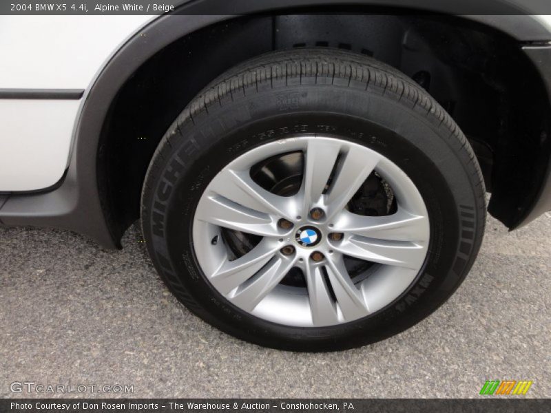 Alpine White / Beige 2004 BMW X5 4.4i