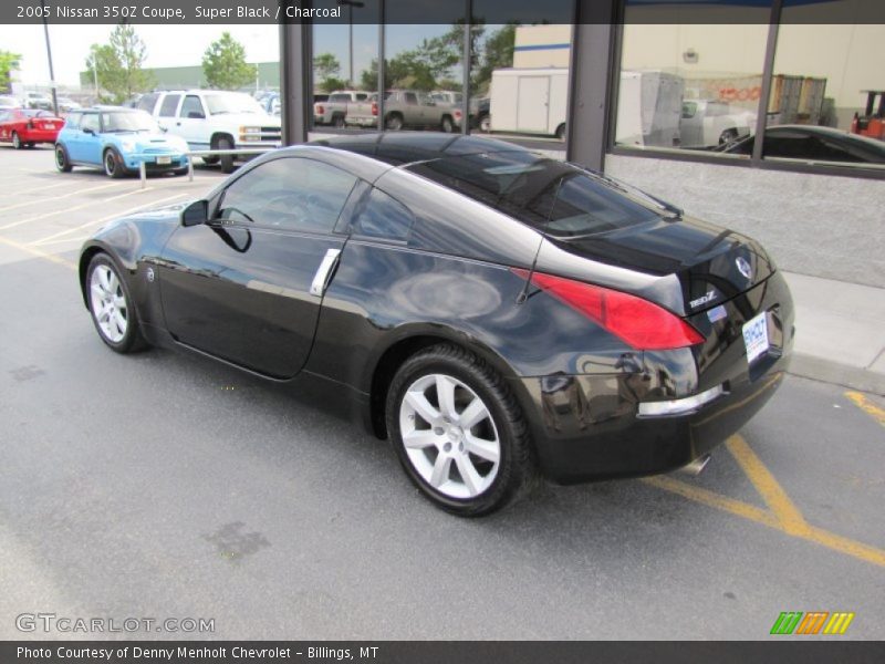 Super Black / Charcoal 2005 Nissan 350Z Coupe