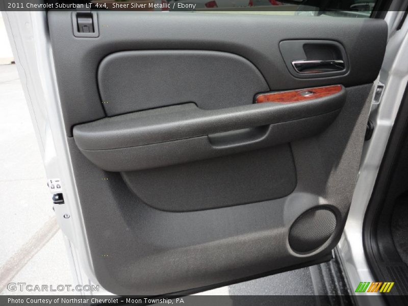 Sheer Silver Metallic / Ebony 2011 Chevrolet Suburban LT 4x4