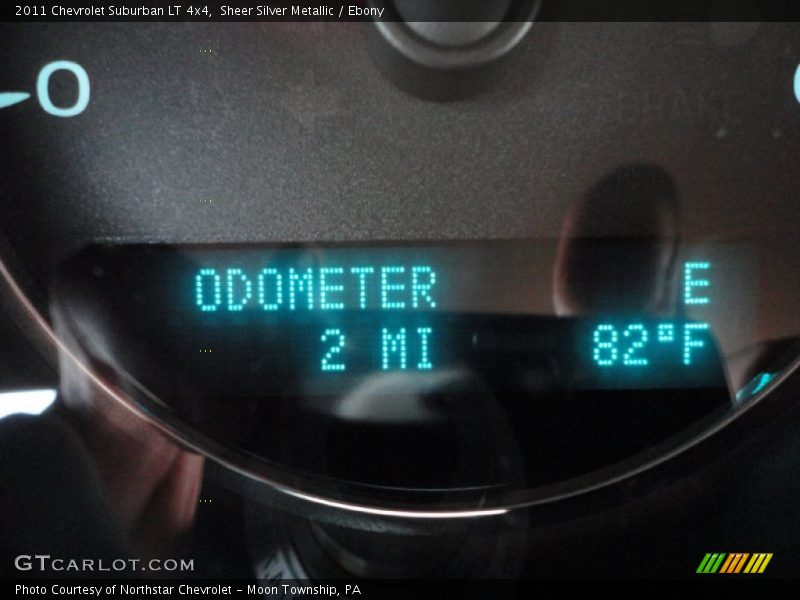 Sheer Silver Metallic / Ebony 2011 Chevrolet Suburban LT 4x4