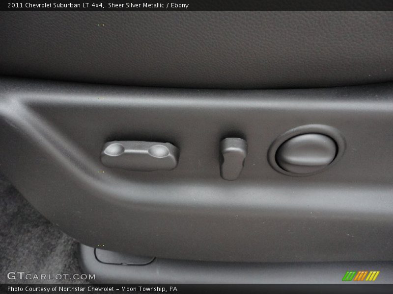 Sheer Silver Metallic / Ebony 2011 Chevrolet Suburban LT 4x4