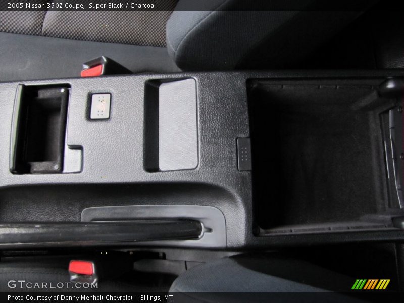Super Black / Charcoal 2005 Nissan 350Z Coupe