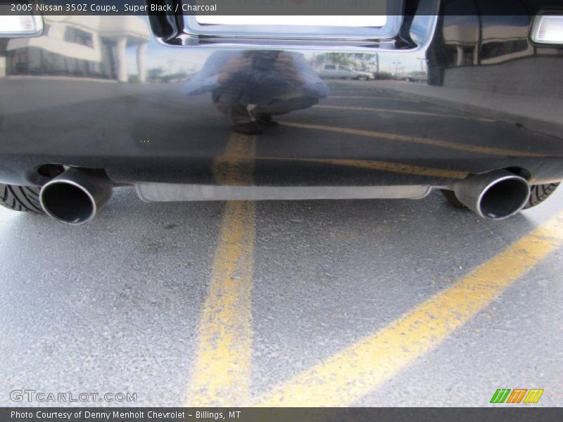 Super Black / Charcoal 2005 Nissan 350Z Coupe