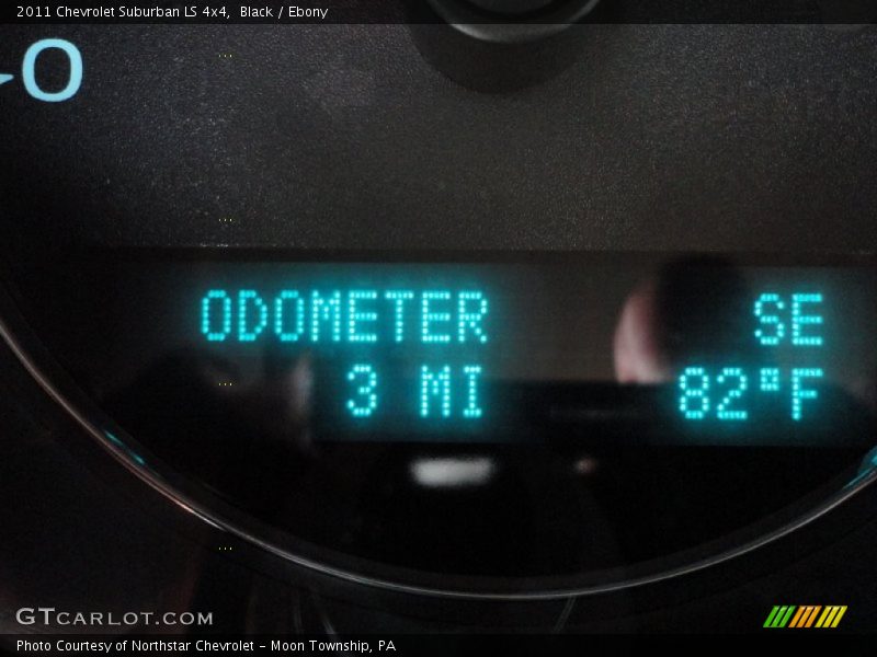 Black / Ebony 2011 Chevrolet Suburban LS 4x4