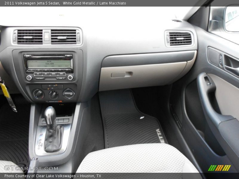 White Gold Metallic / Latte Macchiato 2011 Volkswagen Jetta S Sedan