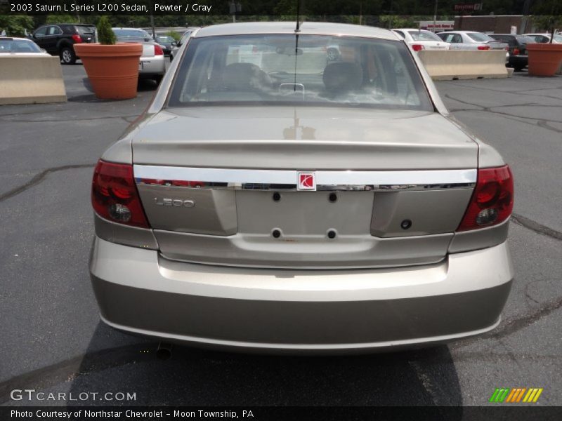 Pewter / Gray 2003 Saturn L Series L200 Sedan