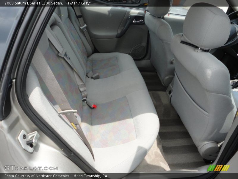 Pewter / Gray 2003 Saturn L Series L200 Sedan