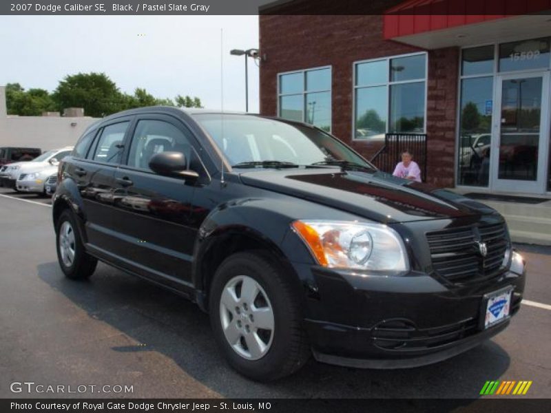 Black / Pastel Slate Gray 2007 Dodge Caliber SE