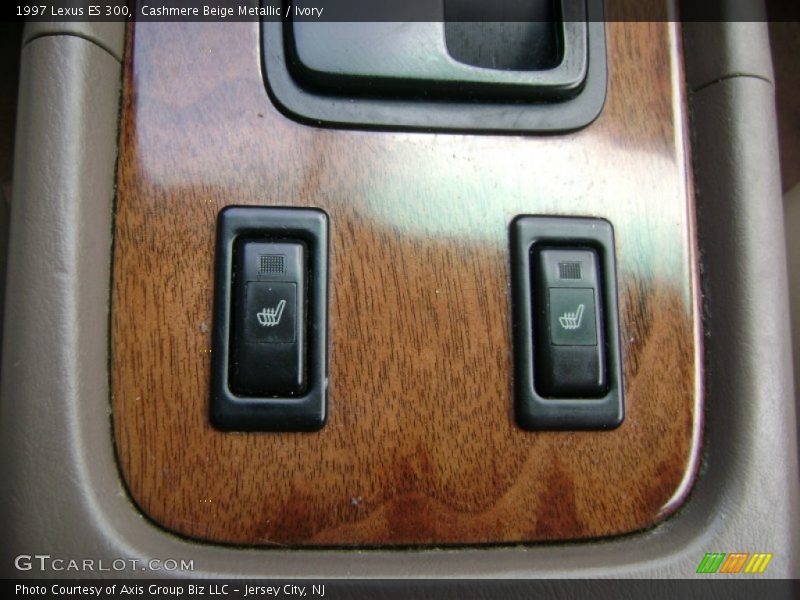 Cashmere Beige Metallic / Ivory 1997 Lexus ES 300