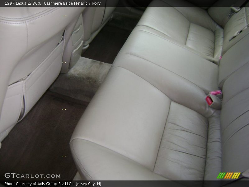 Cashmere Beige Metallic / Ivory 1997 Lexus ES 300