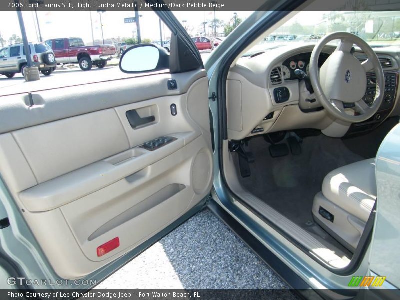 Light Tundra Metallic / Medium/Dark Pebble Beige 2006 Ford Taurus SEL