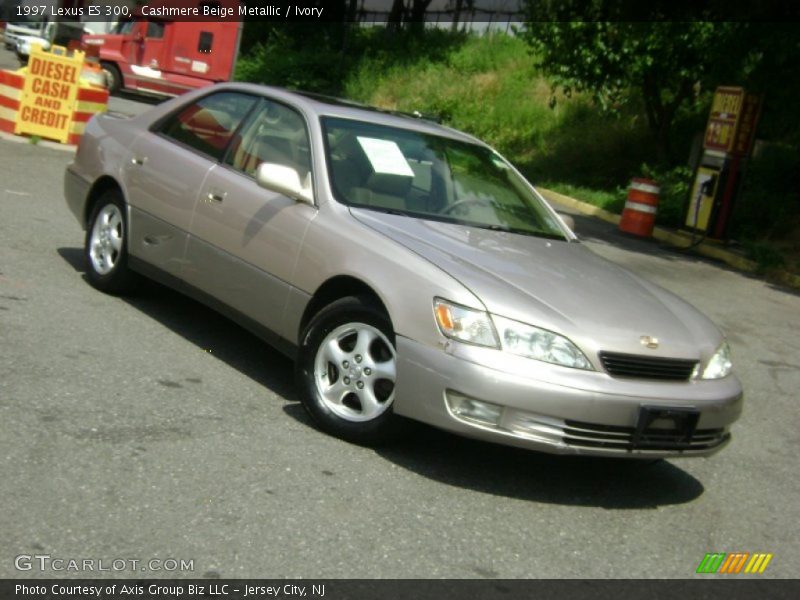 Cashmere Beige Metallic / Ivory 1997 Lexus ES 300