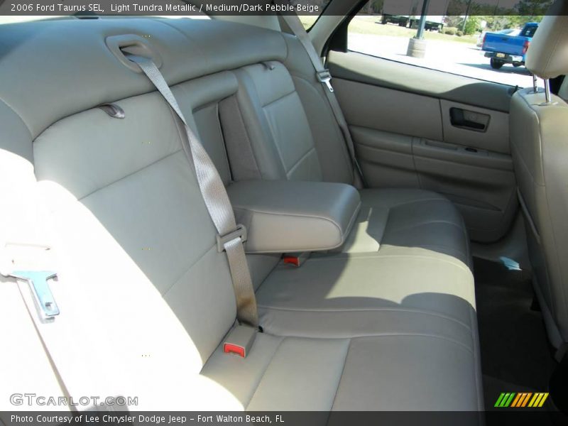 Light Tundra Metallic / Medium/Dark Pebble Beige 2006 Ford Taurus SEL
