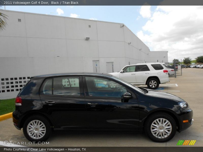 Black / Titan Black 2011 Volkswagen Golf 4 Door